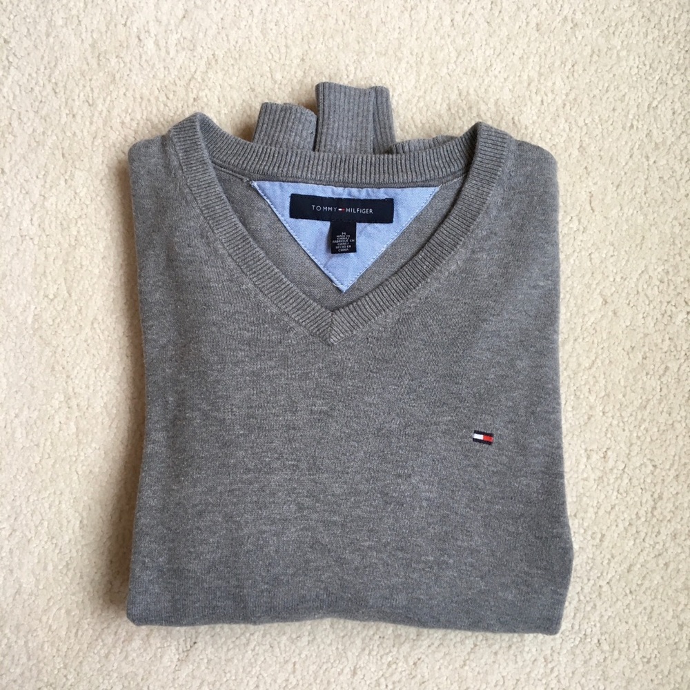 Tommy Hilfiger Grey Sweater